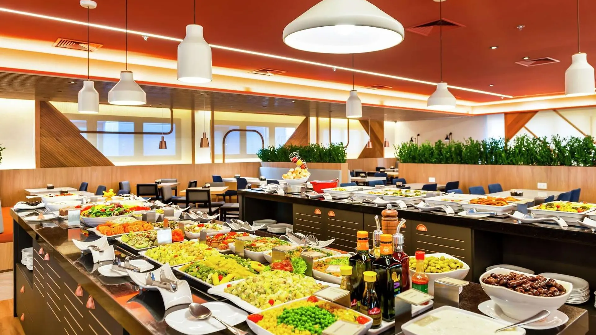 Hampton By Hilton Guarulhos Airport Hotel