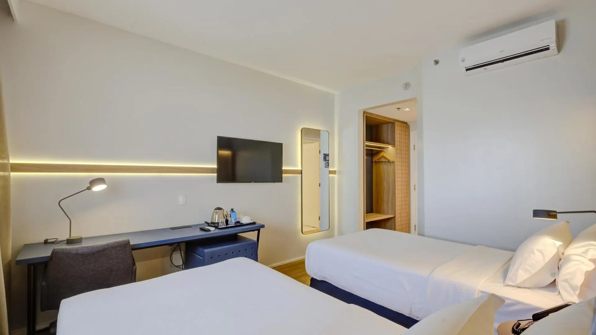 Hampton By Hilton Guarulhos Airport Hotel