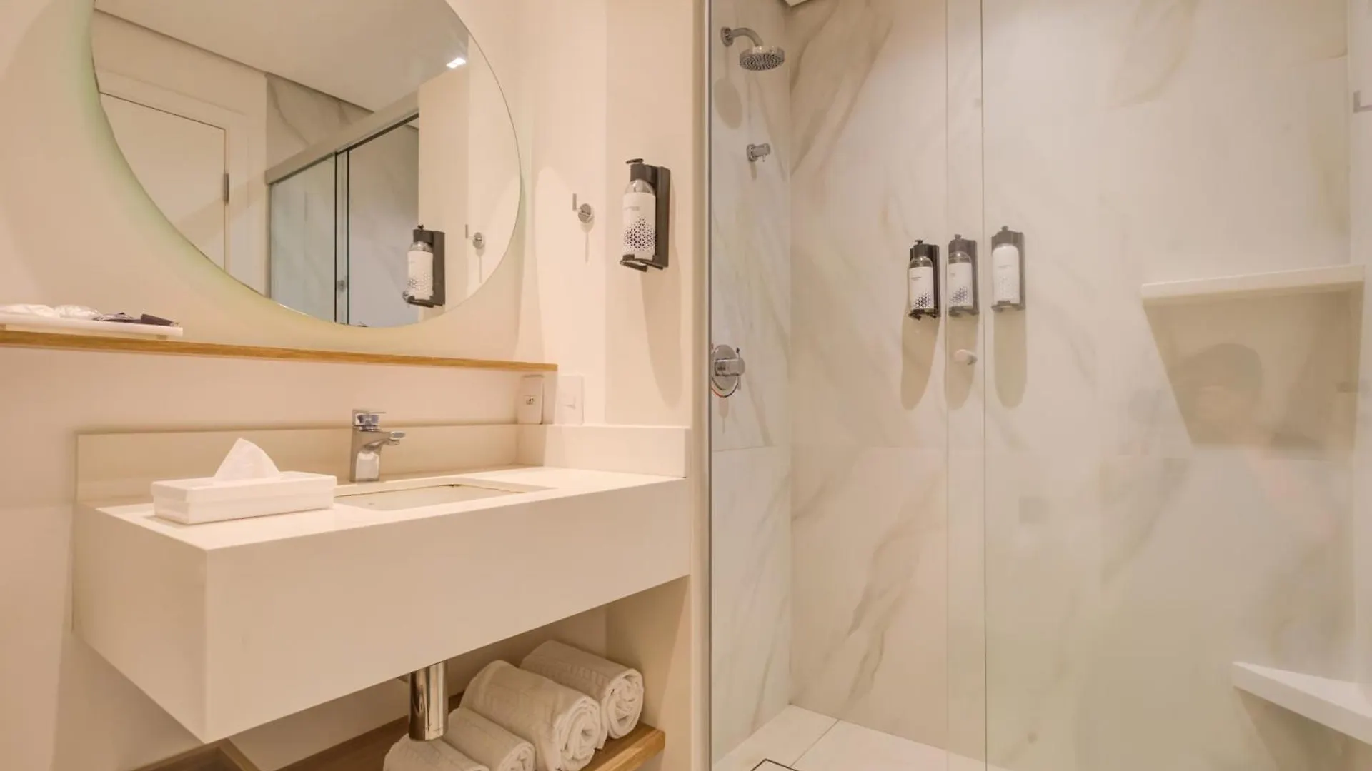 Hampton By Hilton Guarulhos Airport Hotel