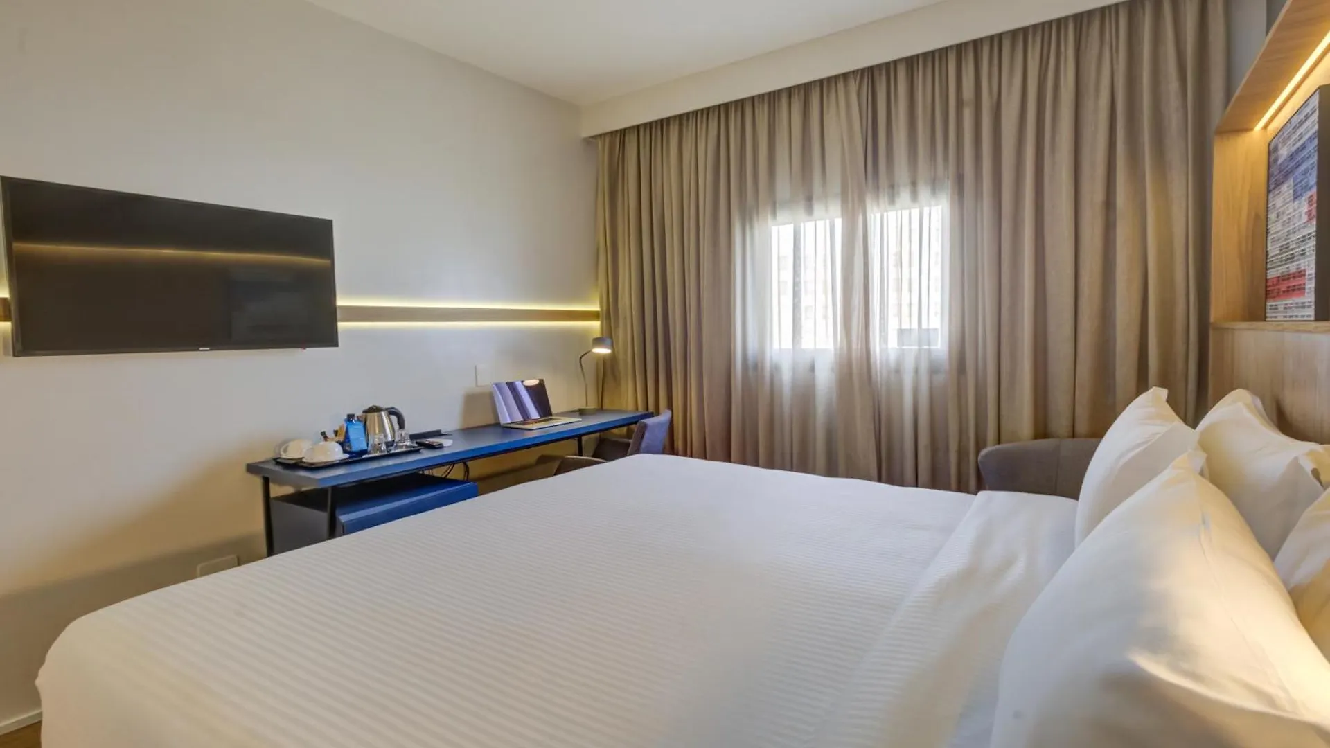 Hampton By Hilton Guarulhos Airport Hotel